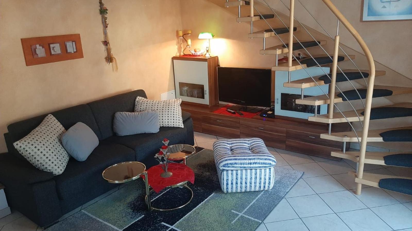 Ferienwohnung Regina Sankt Peter-Freienstein Bagian luar foto