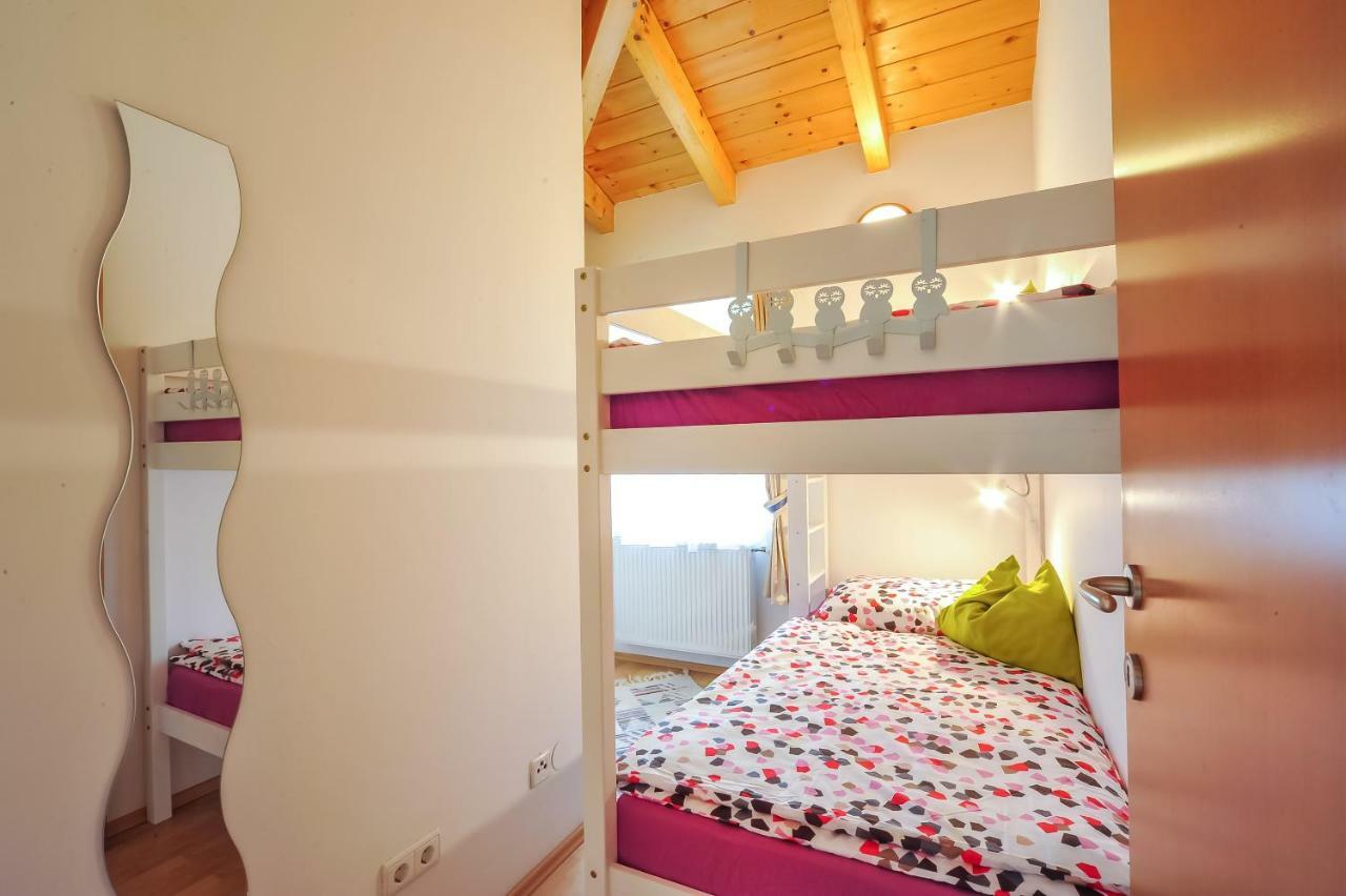 Ferienwohnung Regina Sankt Peter-Freienstein Bagian luar foto